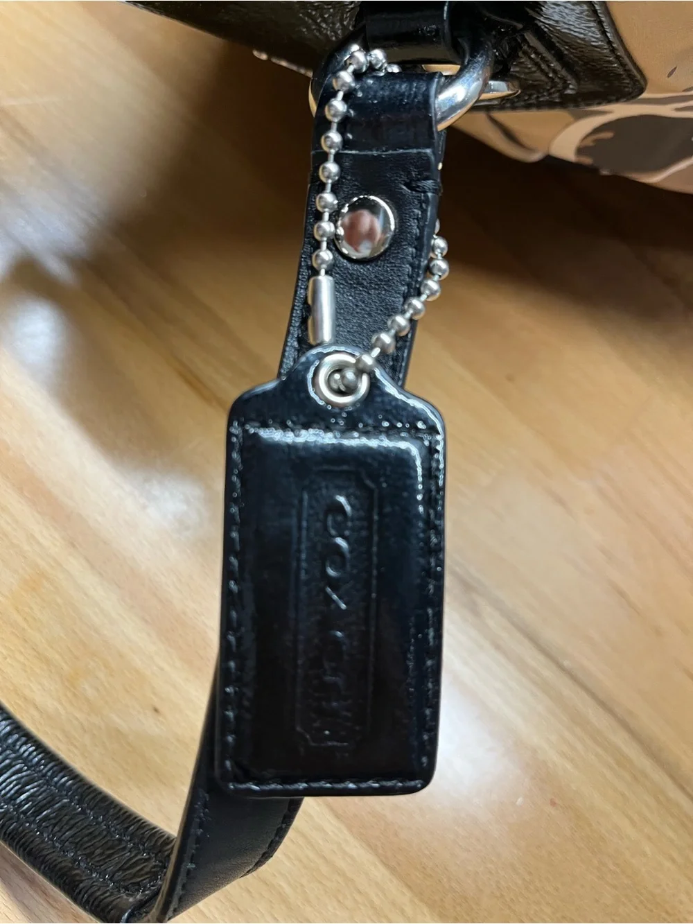 Coach Black and Tan Patterned Shoulder Bag - Picture 3 of 6